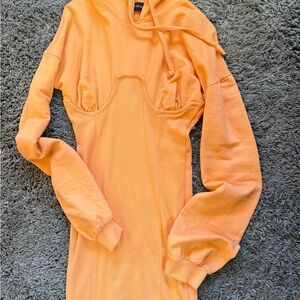 PrettyLittleThing Orange Long Sleeve Dress